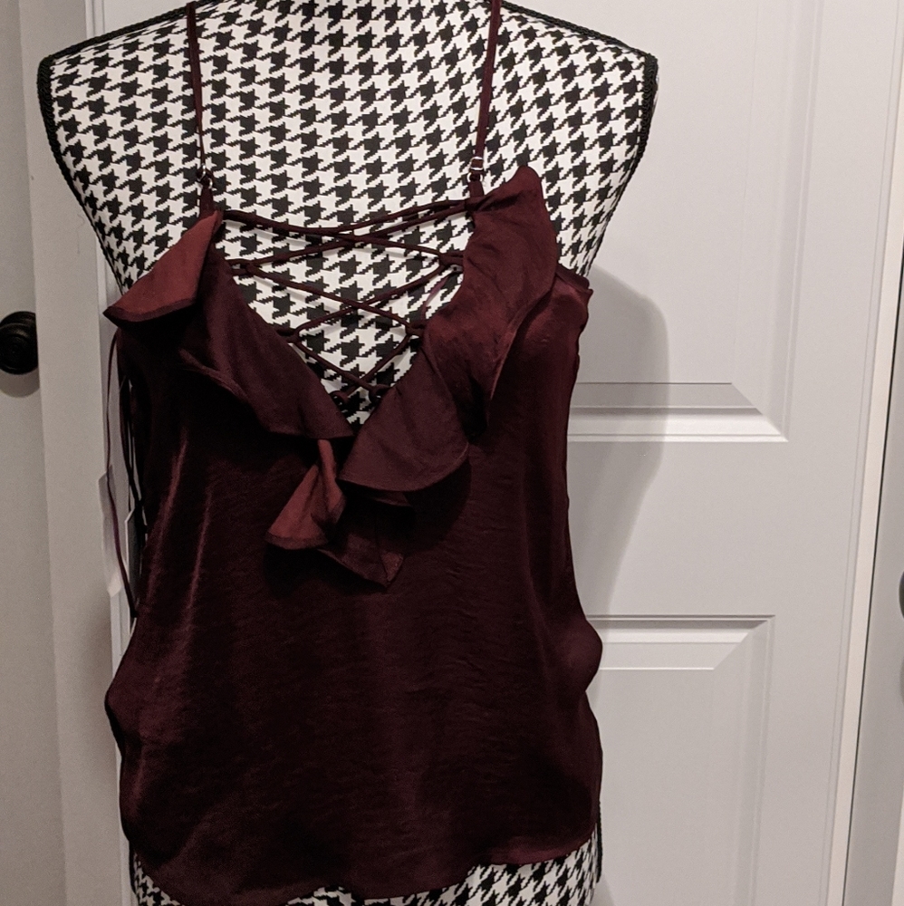 1 State Gorgeous Cami!